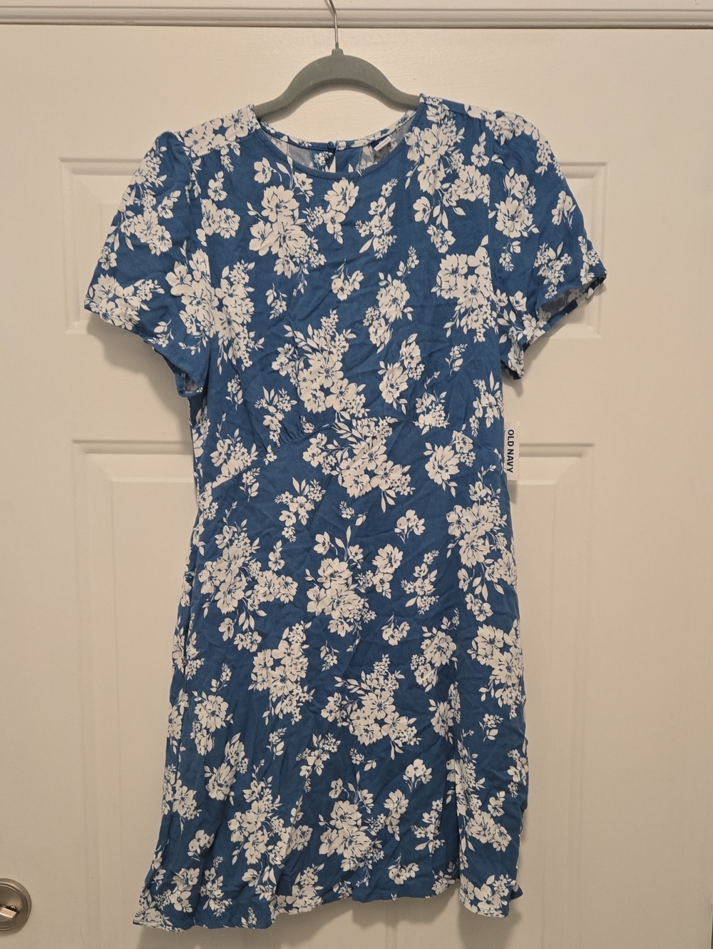 Old Navy Blue and White Floral Tee Dress